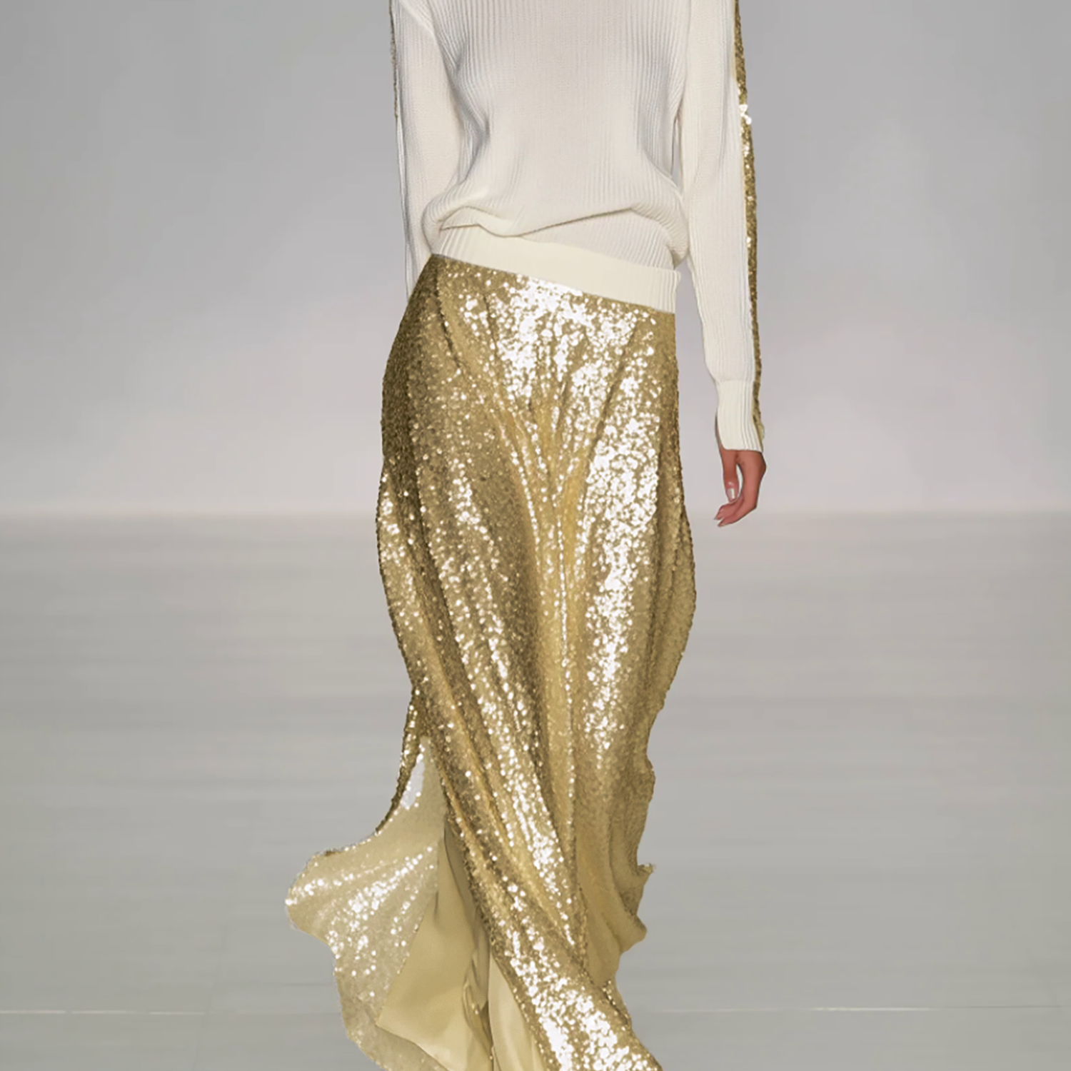 Women's Fashionable Casual Round Neck Knitted Top With Sequined Long Skirt Suit