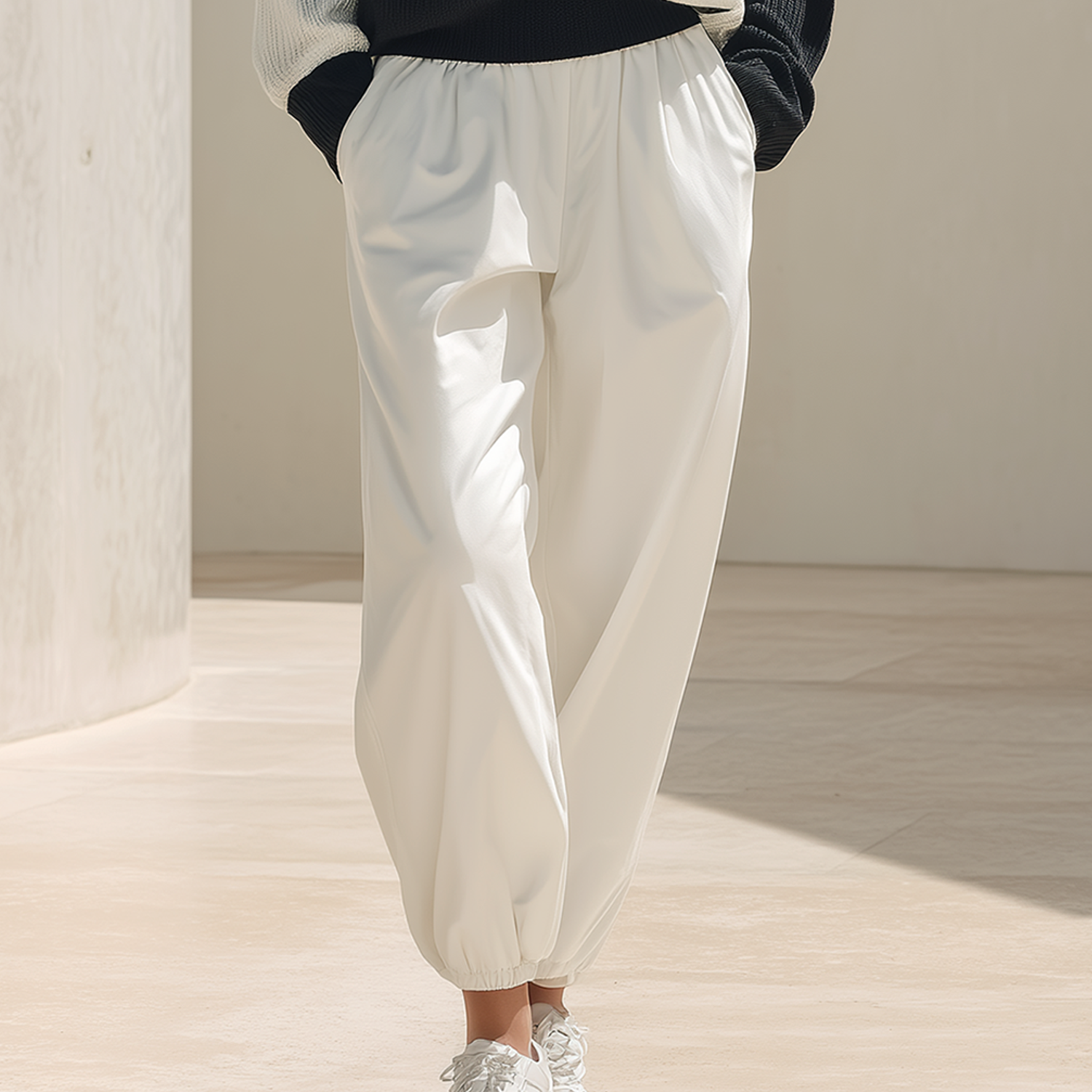 Stylish And Minimalist White Cuffed Casual Trousers