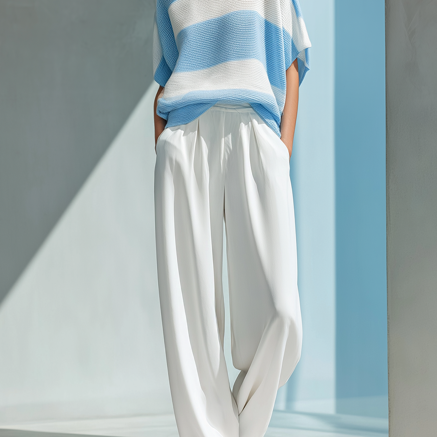 Women's Fashionable Casual Blue And White Striped Short-sleeved Knit Top And Pants Set