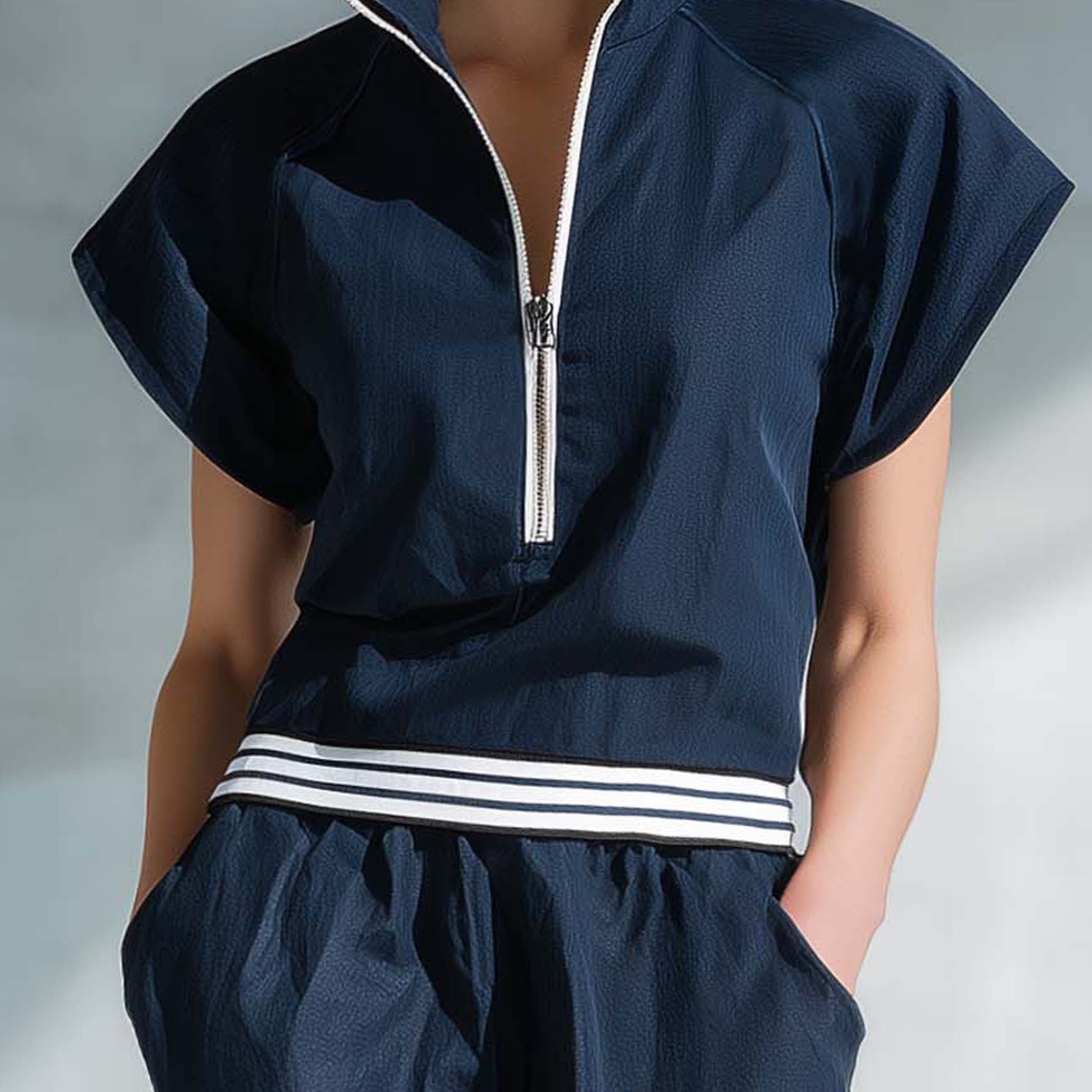 Women's Stylish Casual Dark Blue Short-sleeved Top