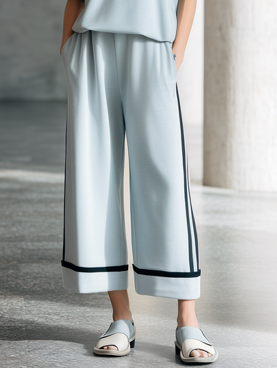 Commuter-Style Light Blue Wide-Leg Cropped Pants With Black Trim