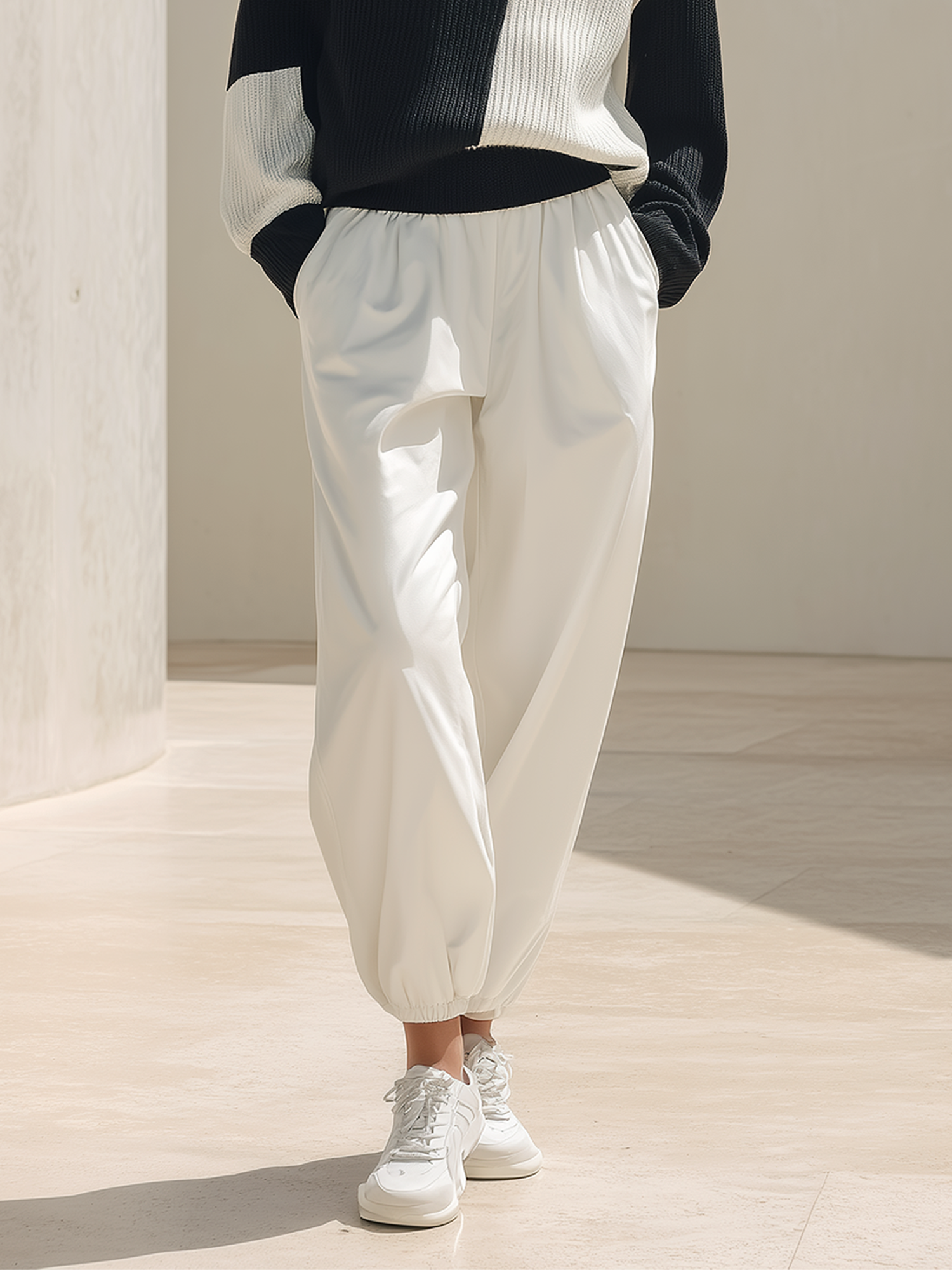 Stylish And Minimalist White Cuffed Casual Trousers