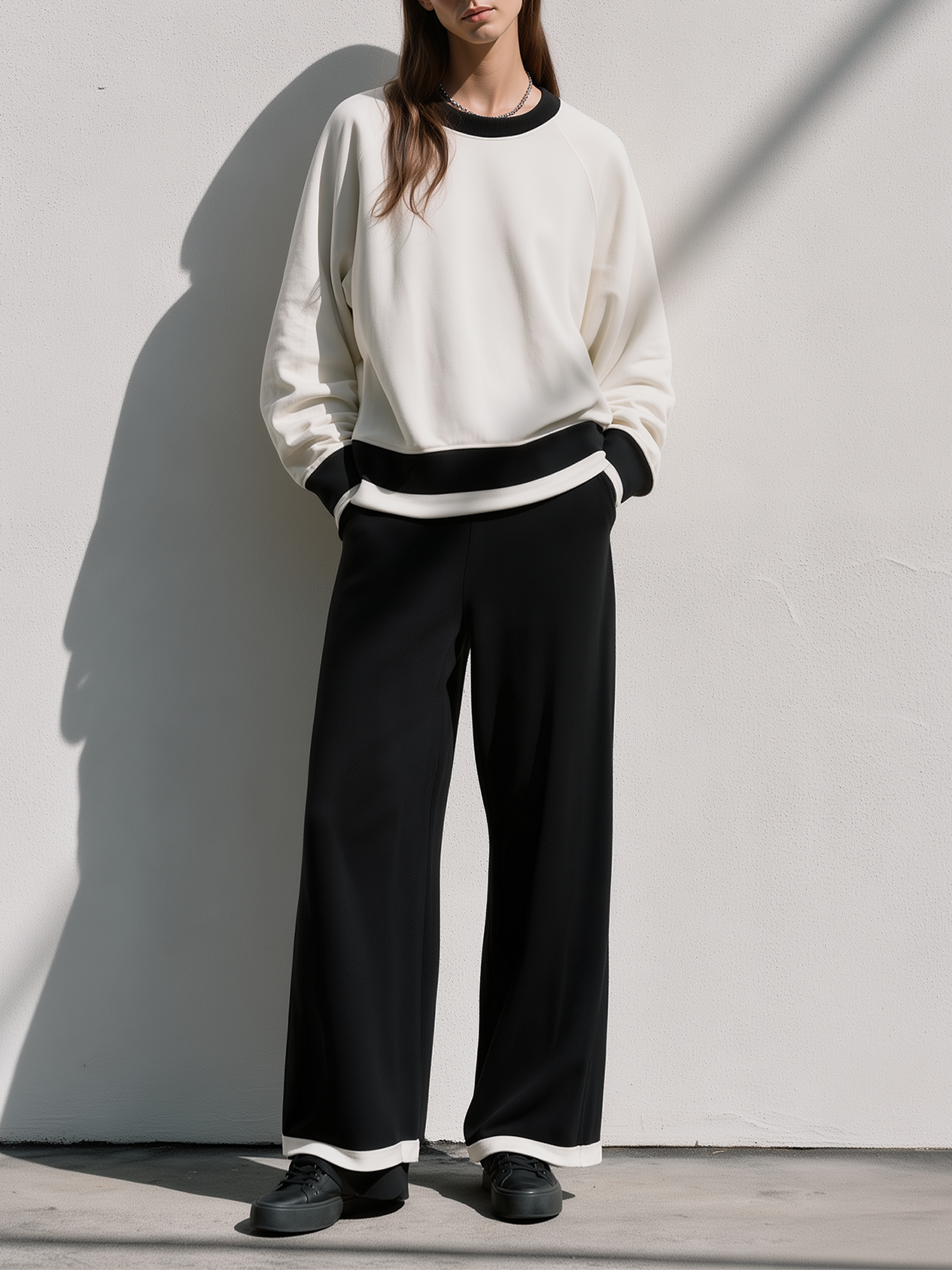 Black And White Color-block Raglan-sleeve Sweatshirt And Wide-leg Trousers Set