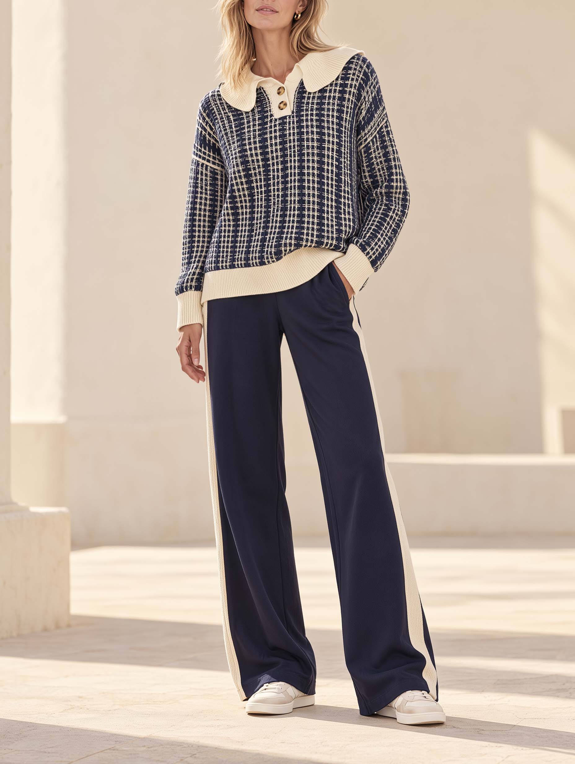 Stylish And Casual Navy And Off-white Color-block Long-sleeve Sweater And Trousers Set With A Collar