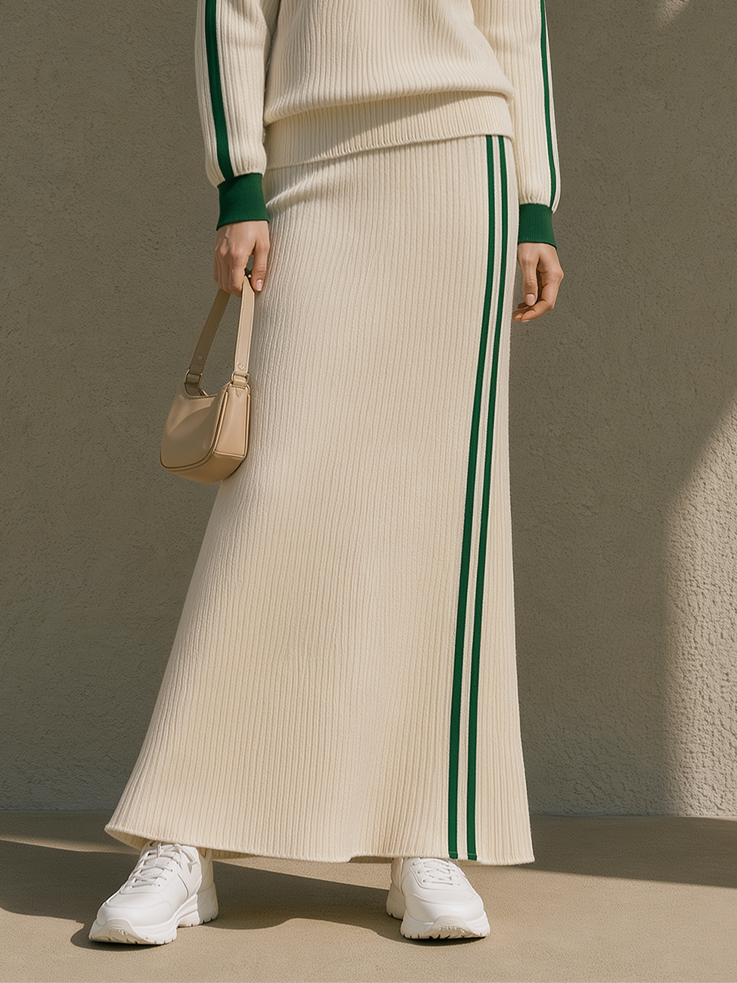 Stylish Beige And Green Color-block Knitted Maxi Skirt