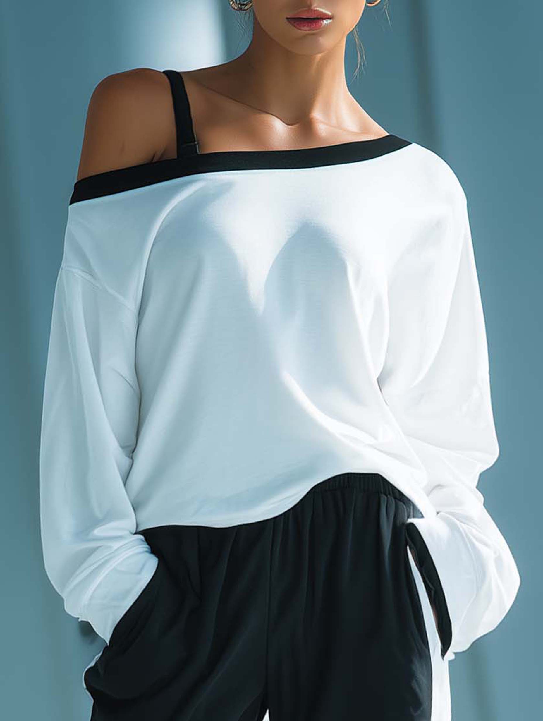 Women's Stylish Casual White Off-the-shoulder Long-sleeved Top