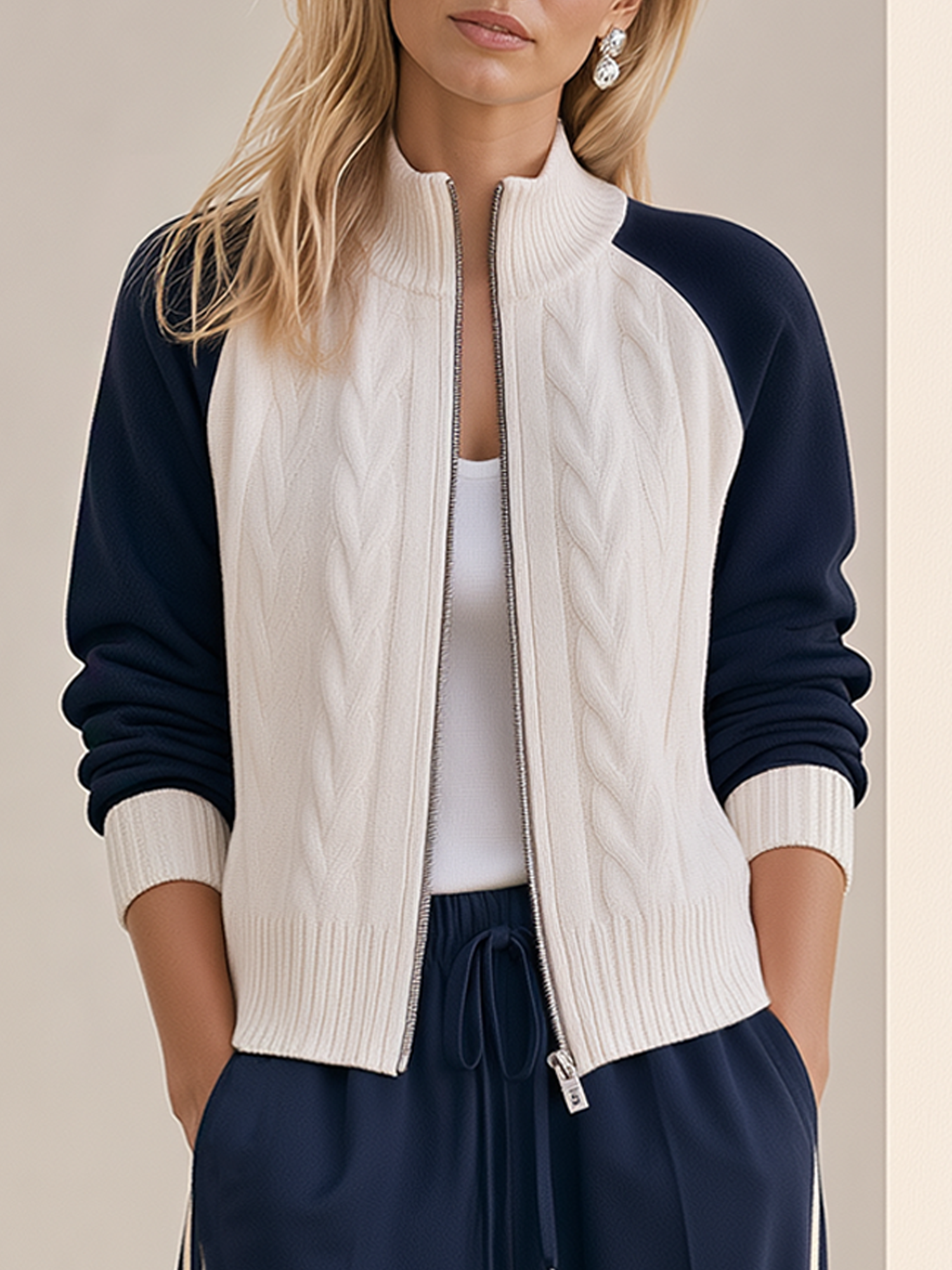 Stylish Navy Blue And White Cable-knit Zip-up Cardigan